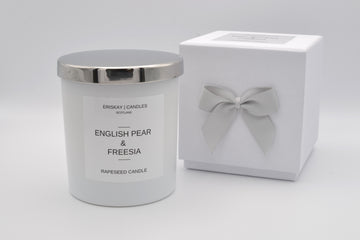 Eriskay Candle in English Pear & Freesia