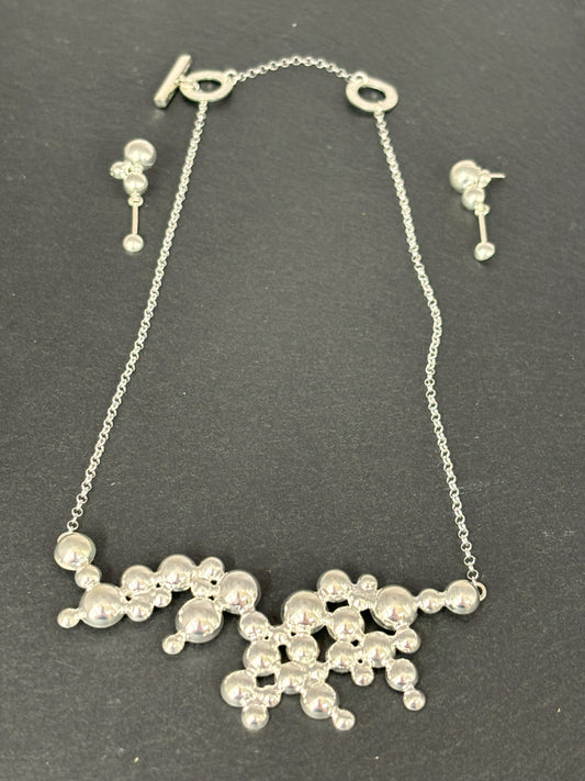 Winter Rain Necklace