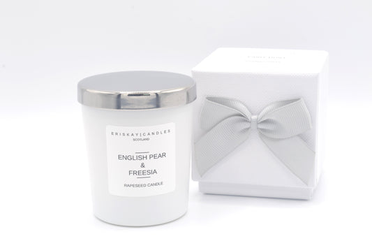 Eriskay Votive Candle in English Pear & Freesia