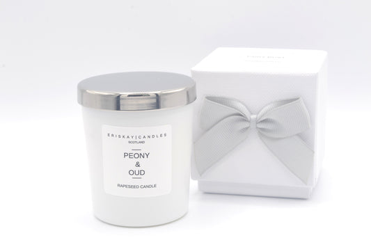 Eriskay Votive Candle in Peony & Oud